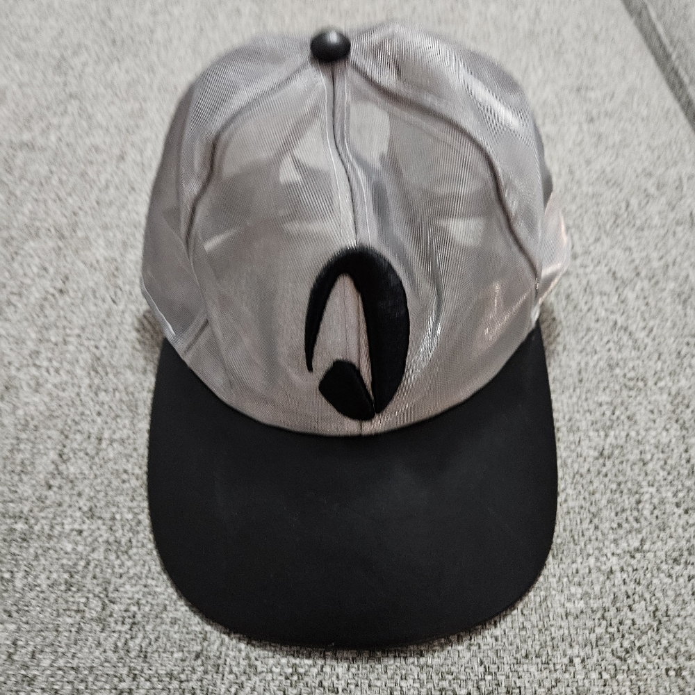 VINTAGE STAR TREK 1998 WORLD TOUR Hat SILVER Coated Mesh Adjustable Base…